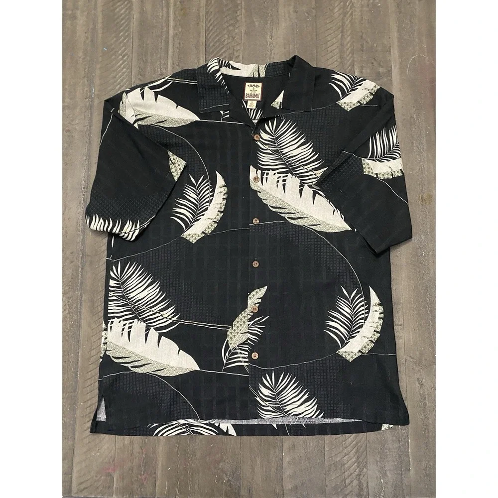 Tommy Bahama Shirt‎ XL Black Tropical 100% Silk Button Up Short Sleeve Feathers